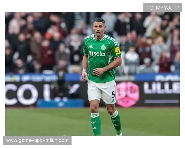 切尔西莱万被曝沉默引发离队猜测